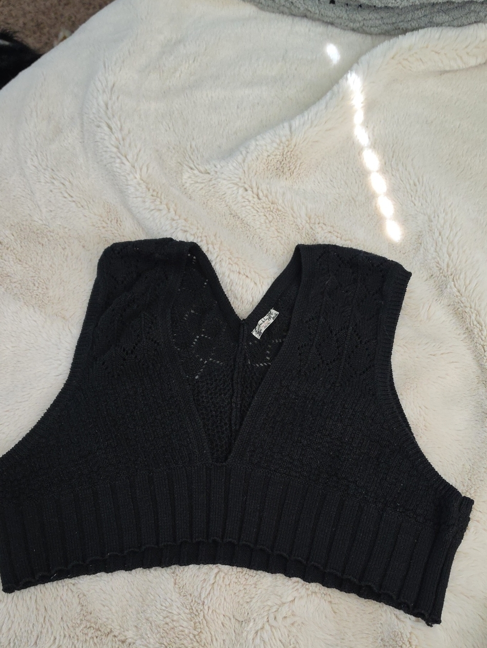 Free People Black V-Neck Cropped Knit Tank